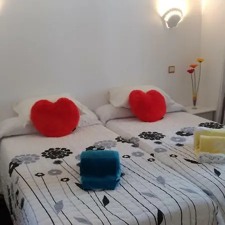 Cardoso 3 Ao Lado Da Peneco 阿尔布费拉